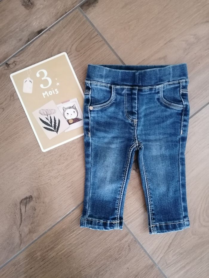 Ensemble jeans et Bodie avec haut intégré - photo numéro 2