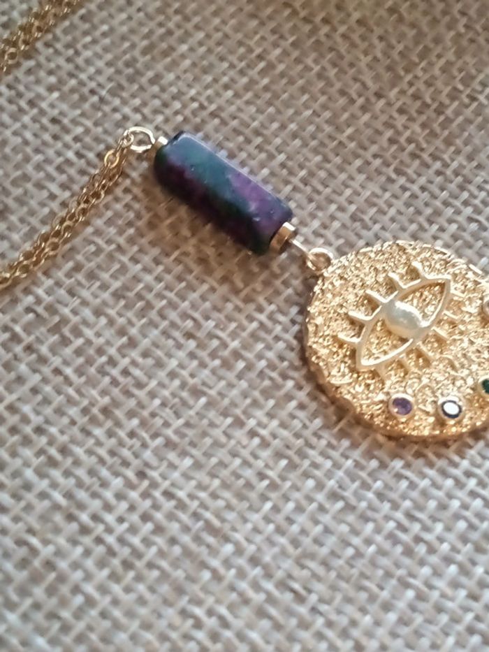 Collier médaillon oeil et pierre de rubis sur zoisite - photo numéro 4