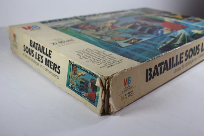 MB Bataille sous les mers 100% Complet Boite abimée - photo numéro 2