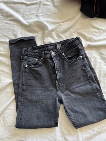 Jean noir H&M slim taille 36