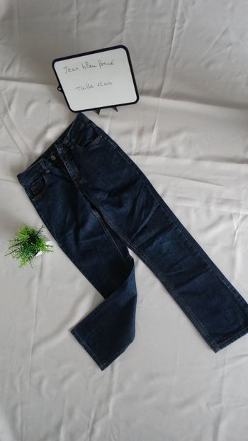 Jean bleu foncé