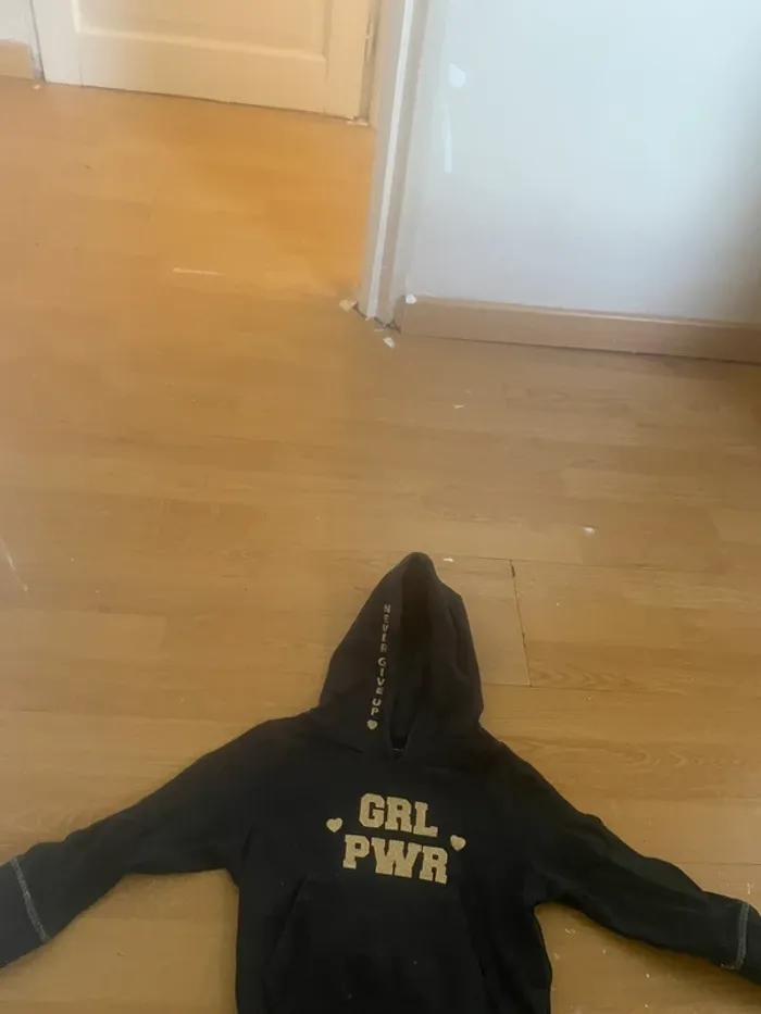 Sweat à capuche kiabi 5 ans  fille - photo numéro 2
