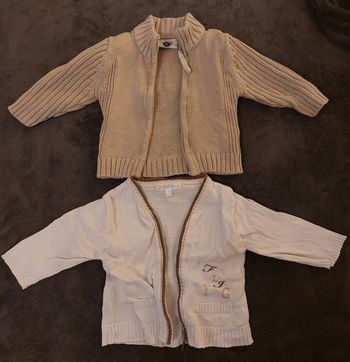 Lot 2 gilets ML 3 mois