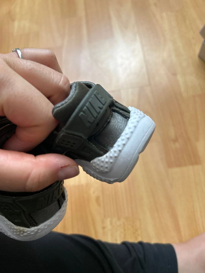 Nike Huarache kaki - photo numéro 5