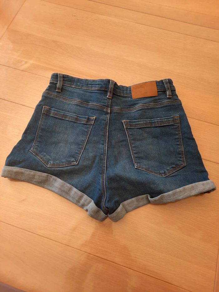 Short jeans - photo numéro 2