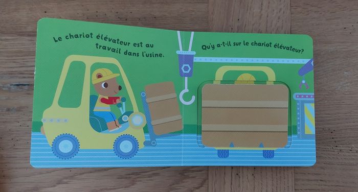 Les véhicules - livre cartonné, épais et avec rabats - photo numéro 2