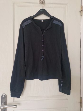 Haut a manche longue noir femme taille S/36