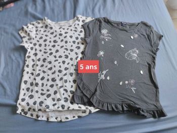 T-shirts taille 5 ans