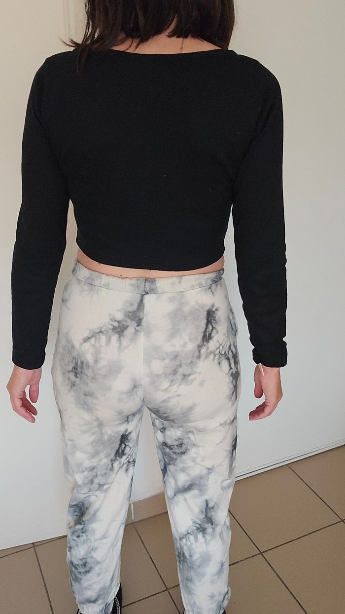 Jogging bershka taille xs - photo numéro 5