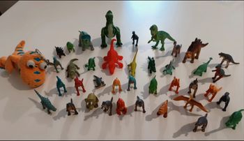 Lot dinosaures