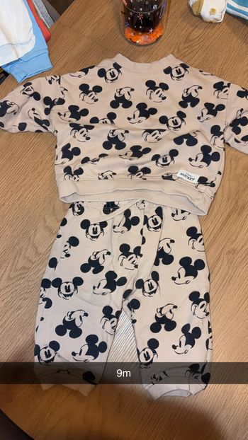 Ensemble Mickey