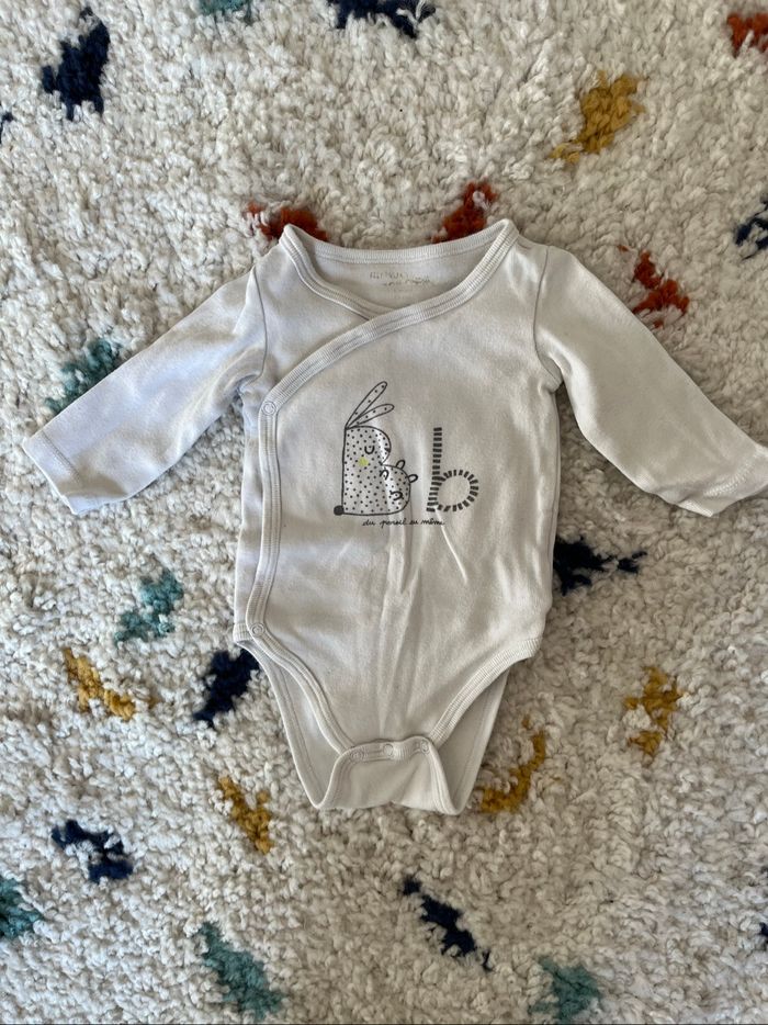 Lot de 7 bodies manches longues bébé en taille 1 mois - photo numéro 8