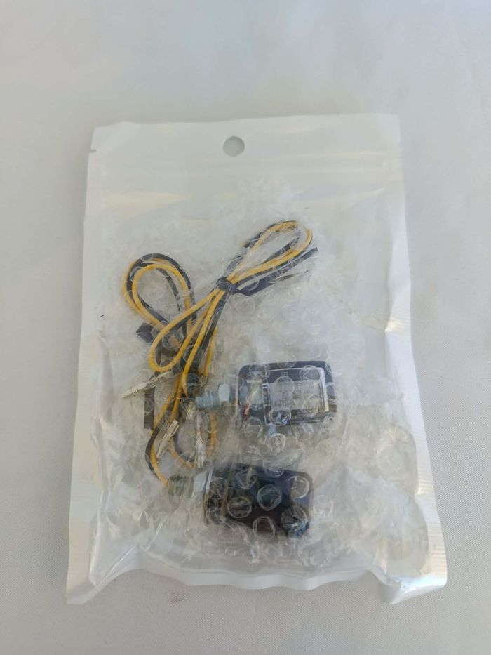 Paire de Clignotants LED Universels Moto / Scooter / Quad - NEUF - photo numéro 2