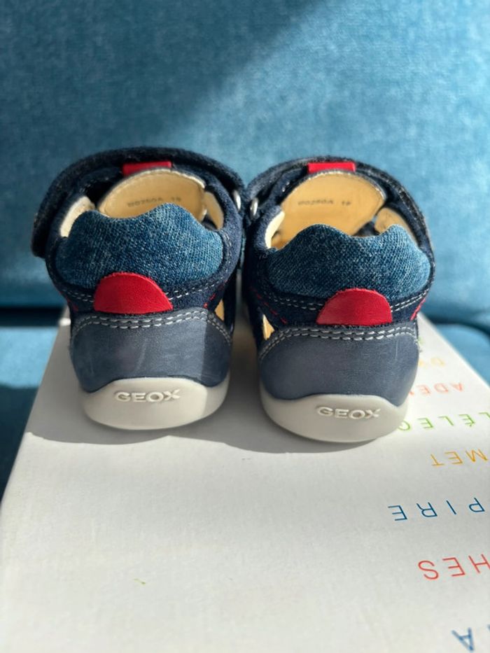 Chaussures bébé Geox semi ouvertes 19 - photo numéro 7
