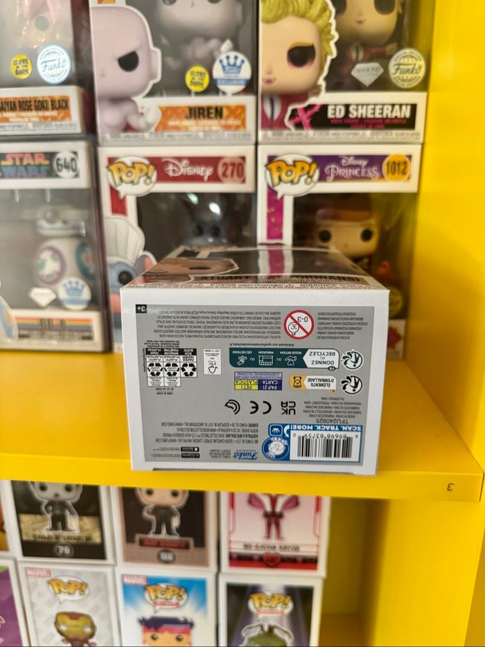Funko Pop! SNL 17 - Saturday Night Live 50 - Stuart ( Californians ) - photo numéro 6