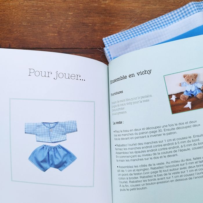 Ours en peluche avec une garde robe à coudre - photo numéro 4