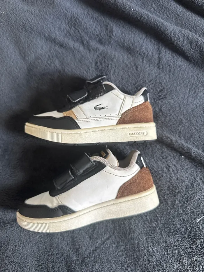Basket Lacoste taille 24 - photo numéro 4