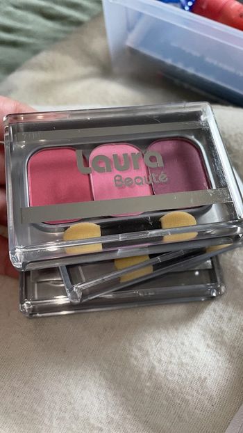 Lot 3 palette