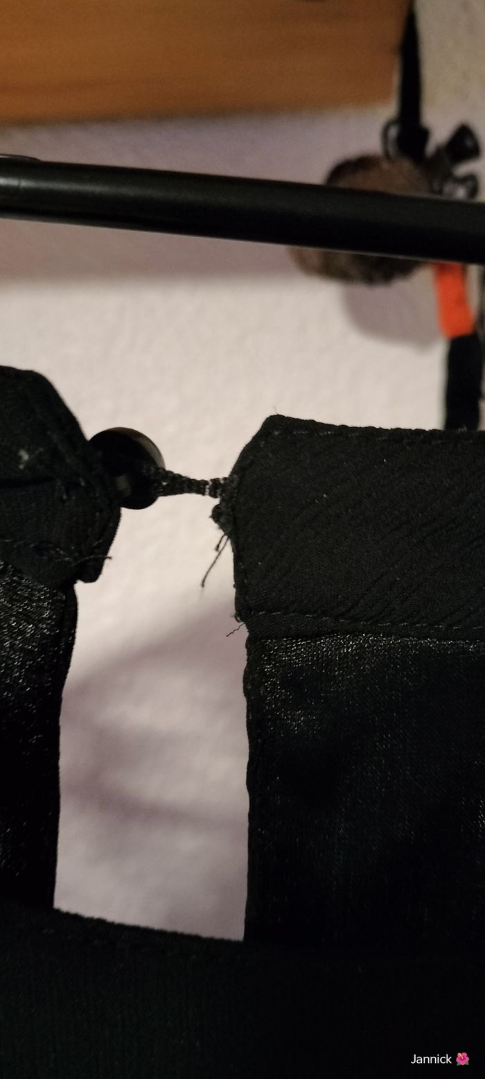 Robe noire - photo numéro 5