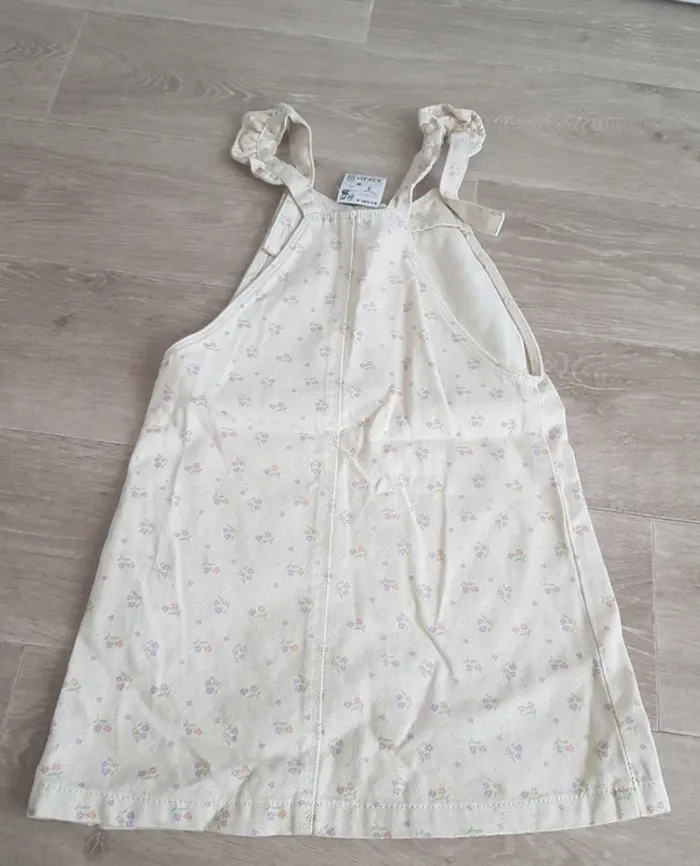 Robe taille 8 ans- neuve - photo numéro 2