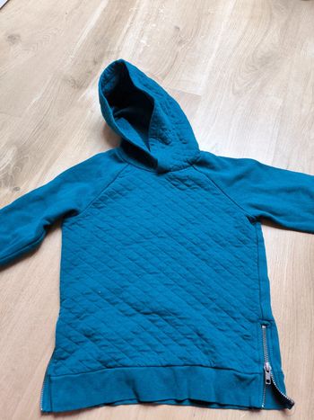 Pull en taille 126cm