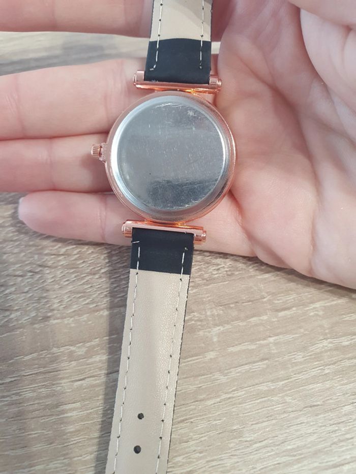 Montre et bracelet assorti - photo numéro 7