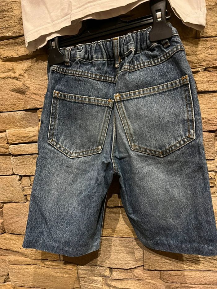 T-shirt et short - photo numéro 5