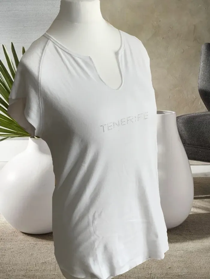 Tee-shirt blanc à brillant L😺