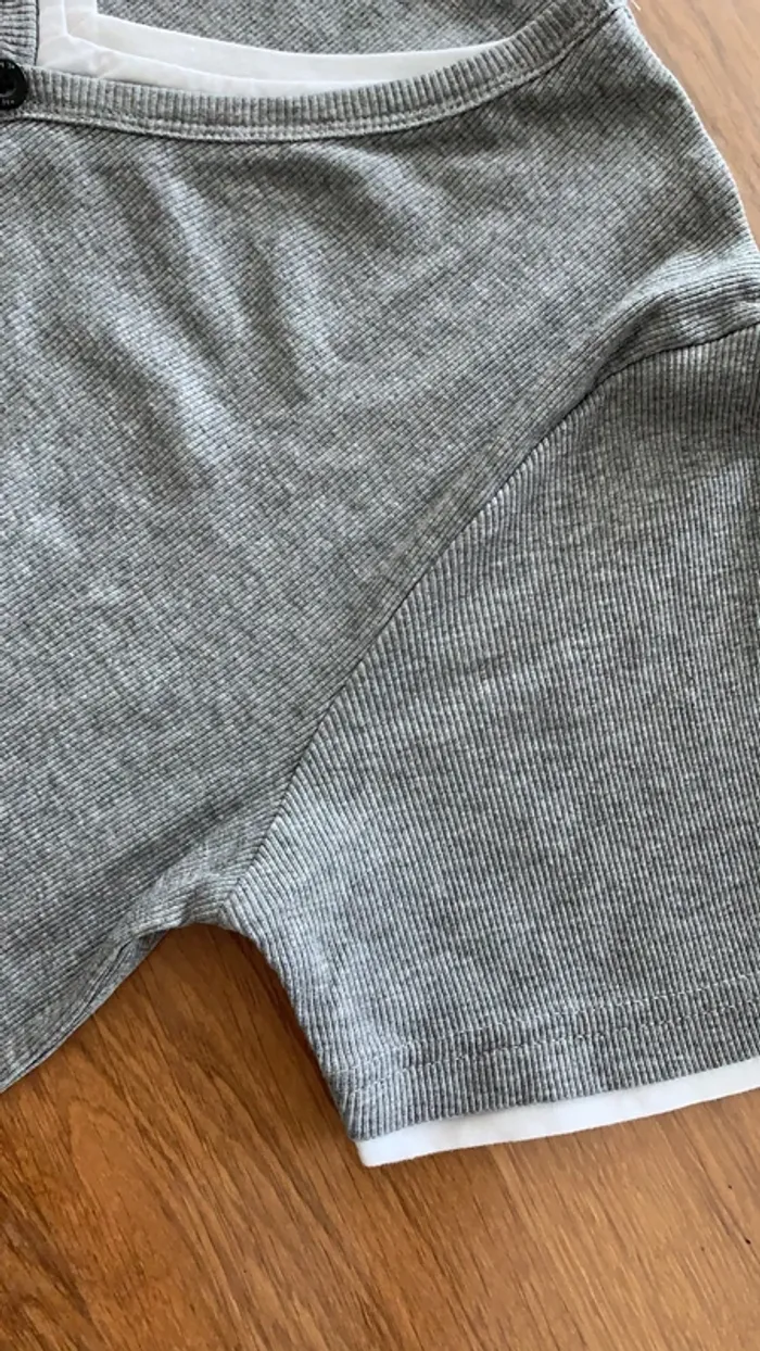 Tee shirt - photo numéro 2