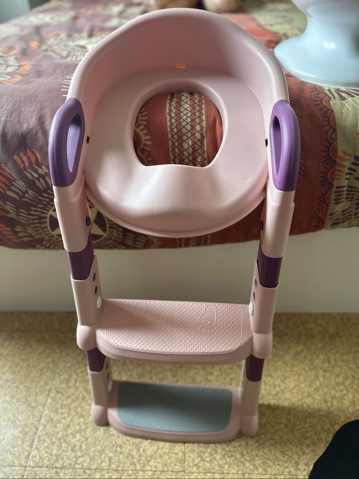 Toilettes d’apprentissage et réducteur de toilettes - photo numéro 5