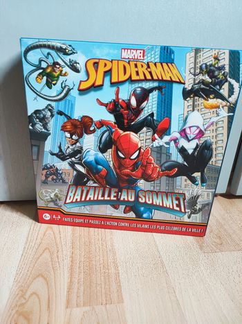 Jeu de société Spiderman "La Bataille au sommet"
