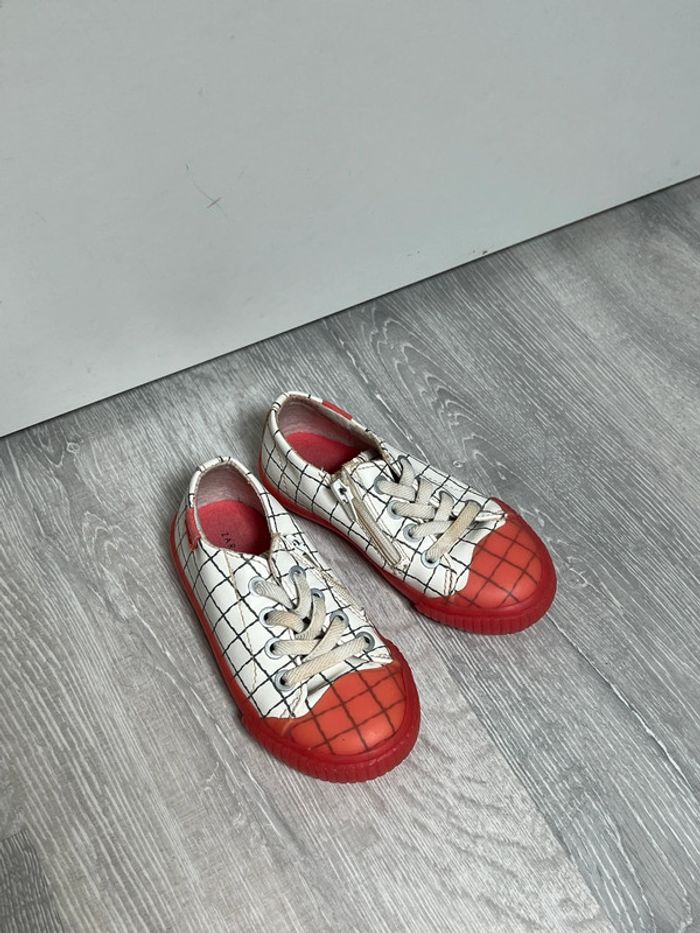Baskets Zara taille 23 - photo numéro 2