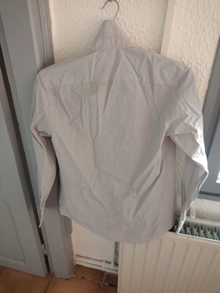 Chemise grise à lignes - photo numéro 4