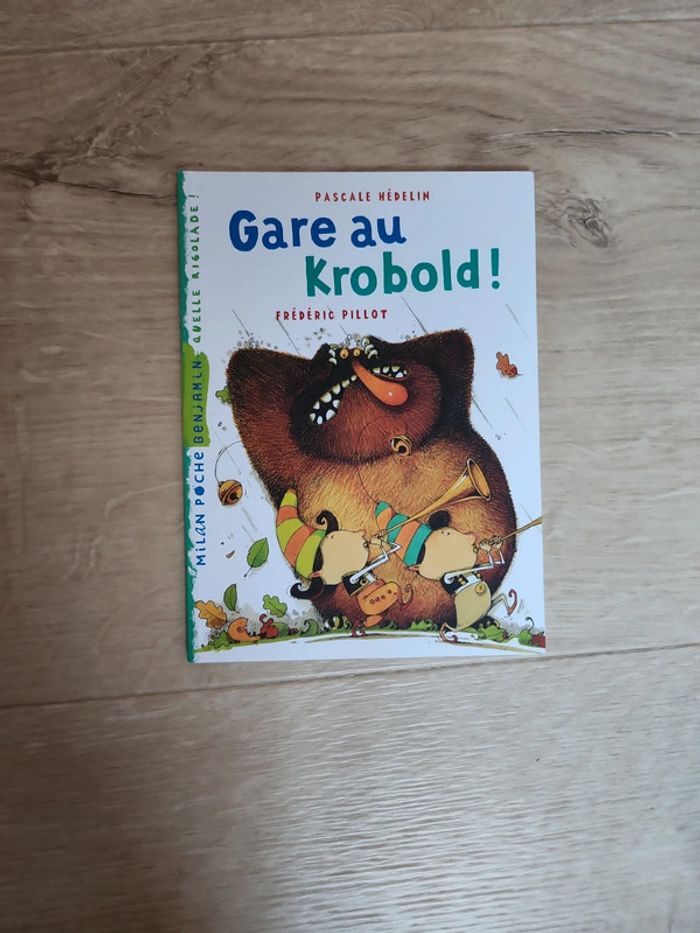 Livre "Gare au Krobold édition Milan poche