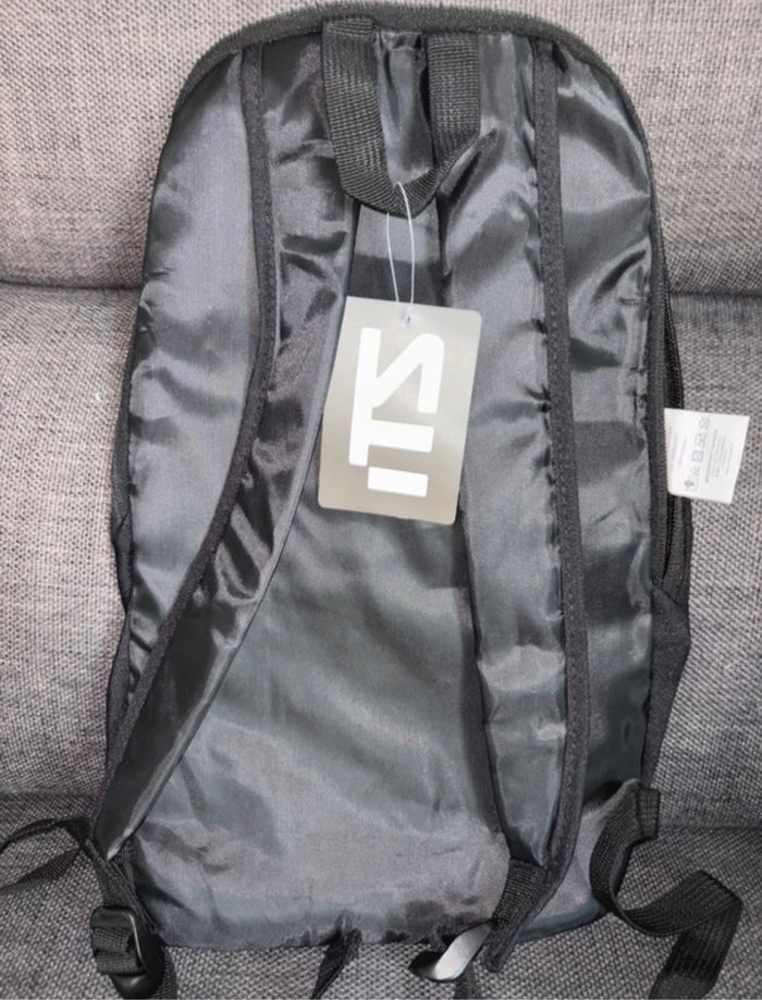 Sac a dos homme - photo numéro 2