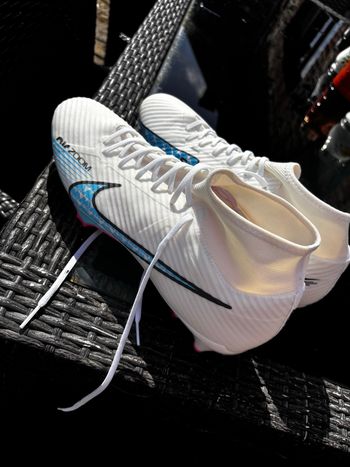 Chaussure de foot Nike