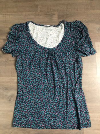 T shirt Etam taille 38 manches courtes bouffantes imprimé fleuri