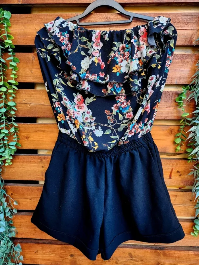 Combi-short femme à fleurs – Épaules dénudées – Taille S/M – Tissu premium - photo numéro 2