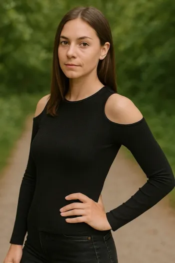 Pull léger mailles fines manches longues épaules dénudées taille 36