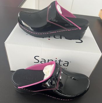 sabot sanita noir brillant bordure rose 41 neuf