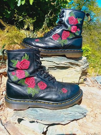 Dr. Martens Vonda roses brodées 🌹 40