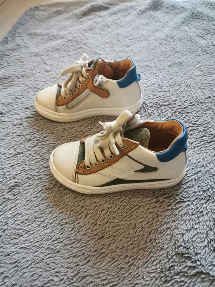 Chaussures Babybotte taille 24 - photo numéro 2