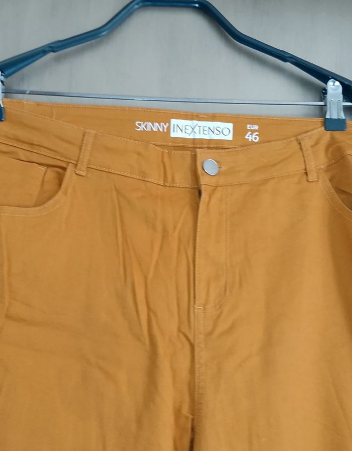 Pantalon moutarde - photo numéro 4