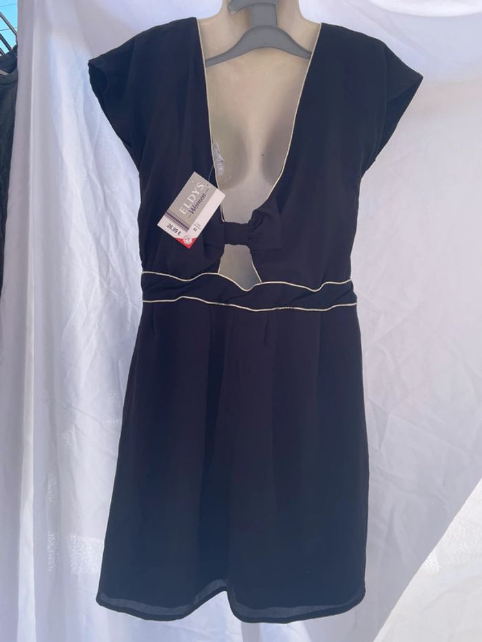 Robe noir - photo numéro 2