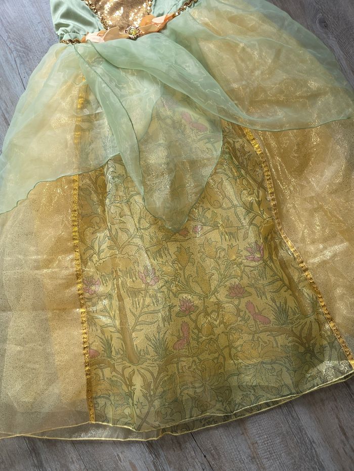 Deguisement disney princesse tiana / la princesse et la grenouille taille 9 / 10 ans disney store - import usa - photo numéro 4
