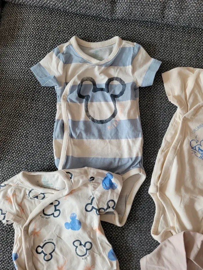 Lot Mickey garçon 6 mois - 5 pièces - photo numéro 3