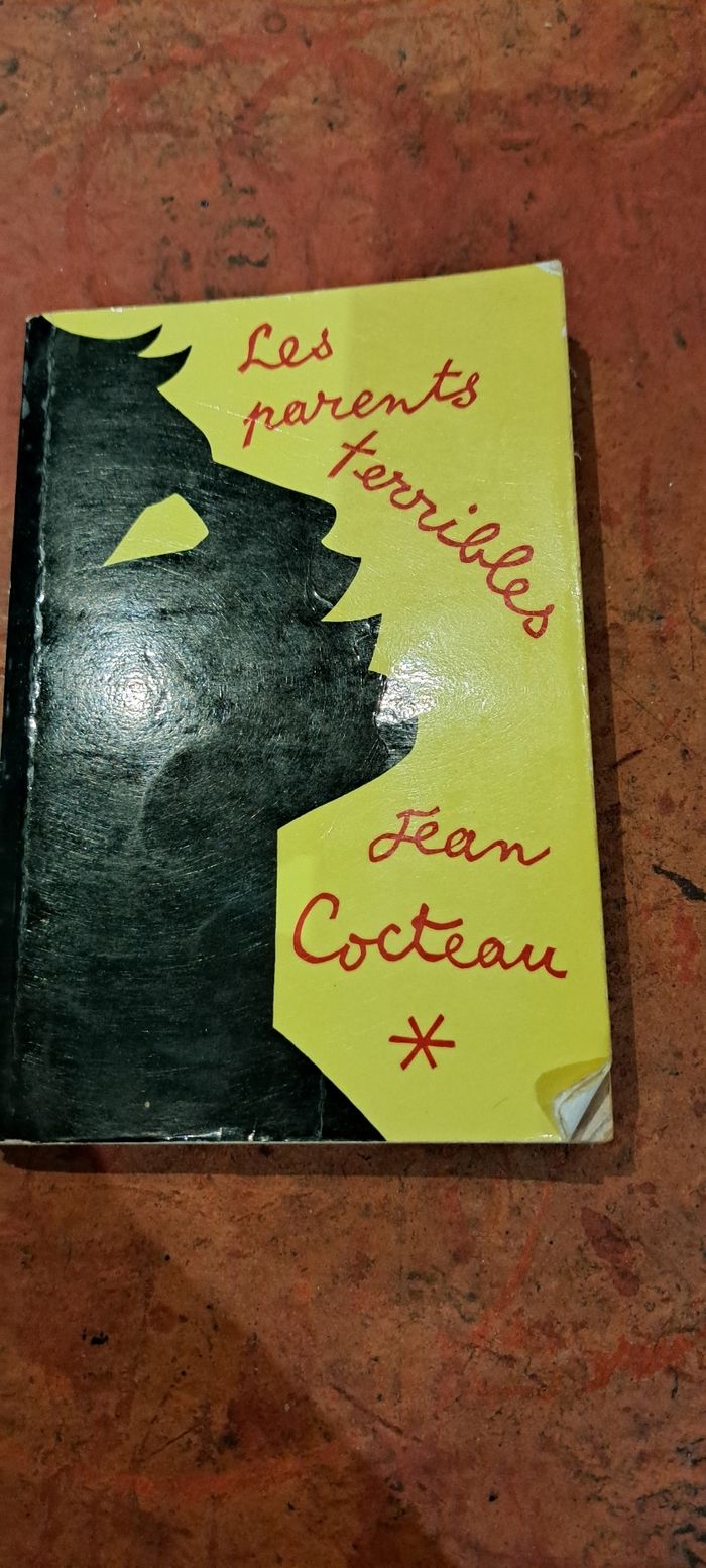 Livre les parents terribles