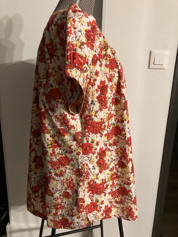 Tunique, blouse fleurie taille 5 - photo numéro 5