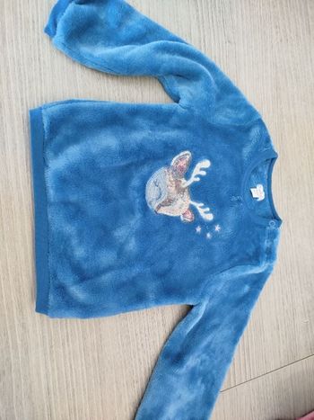 Joli pull d'hiver taille 24mois