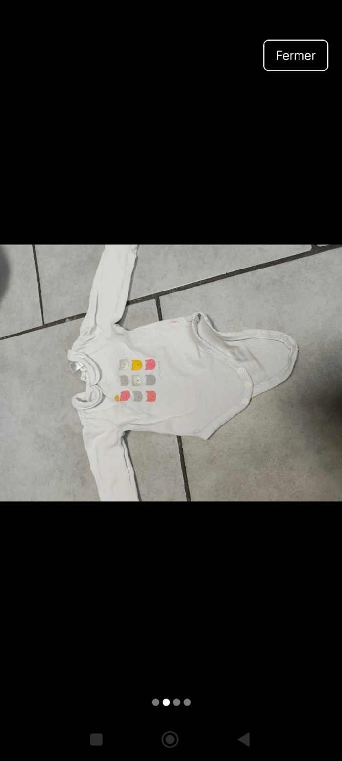 Lot de 2 body et un maillot un mois - photo numéro 2
